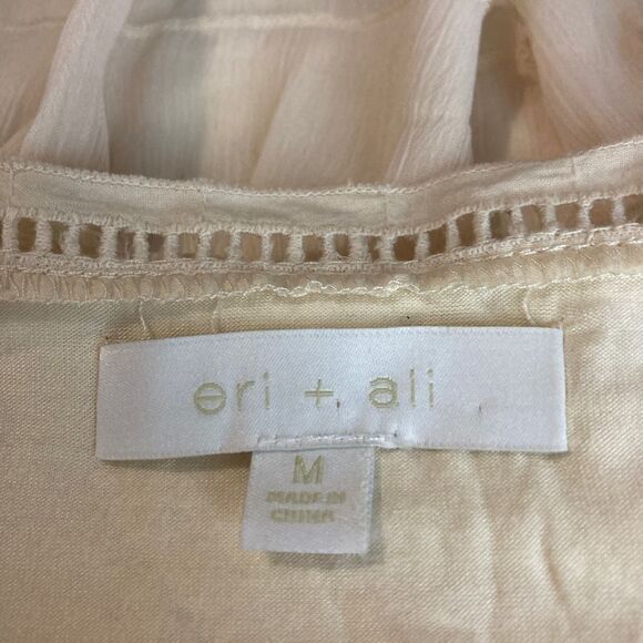 Anthropologie Eri+Ali Ruffle Lace Ivory Top Size M - Picture 4 of 5